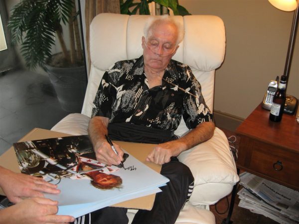 Evel knievel signed memorabilia authenticity
