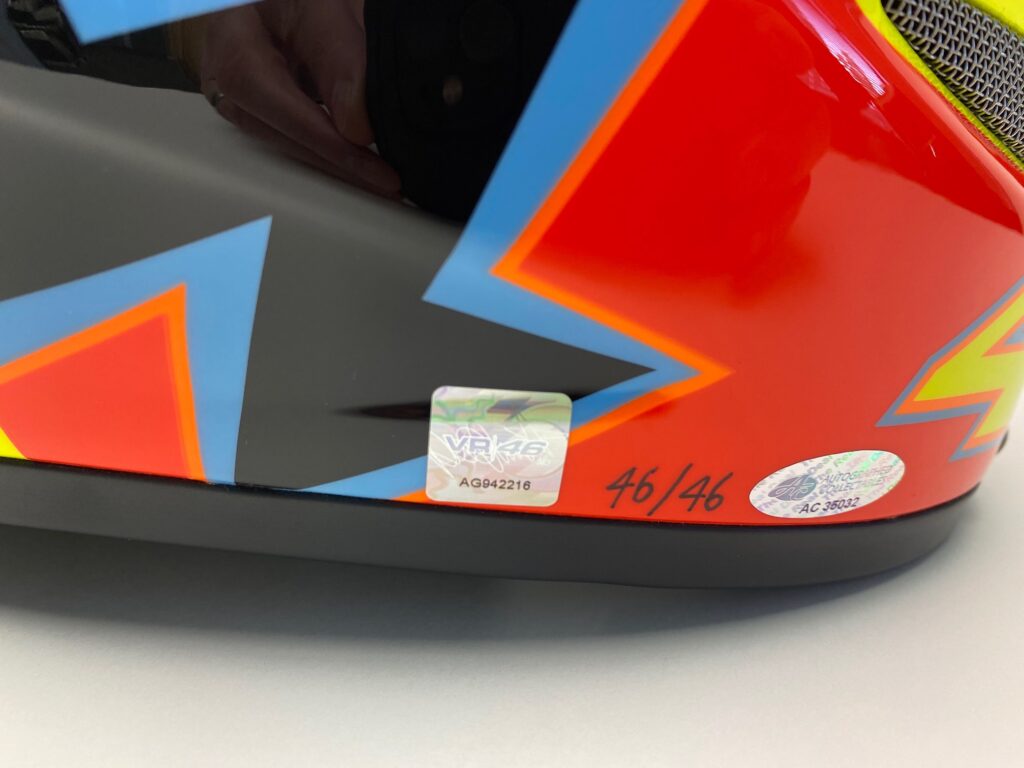Photo Autographiée Valentino Rossi – VR46 – Moto GP Yamaha – 10x15 Cm – Signée