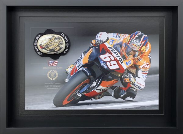 Nicky Hayden 2006 signed Repsol Honda MotoGP Memorabilia Knee Slider