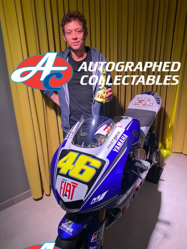 Valentino Rossi signed Dainese Gloves MotoGP Yamaha