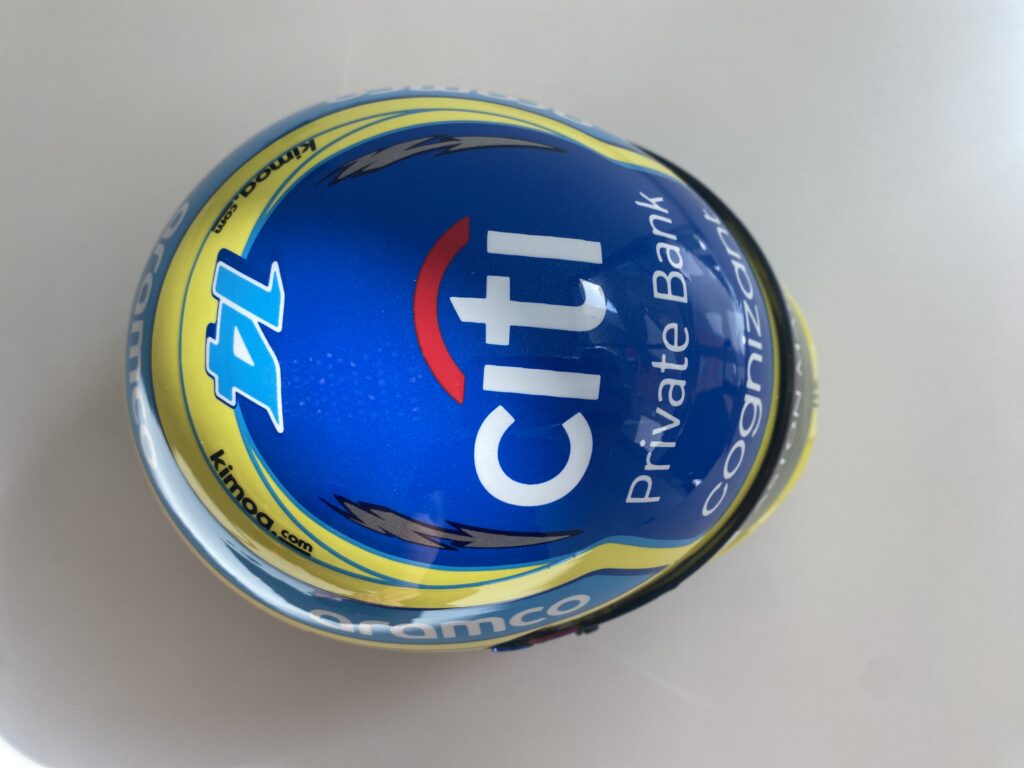 Mini Casco Fernando Alonso 2025 Bell Escala 1:2 - Réplica Oficial