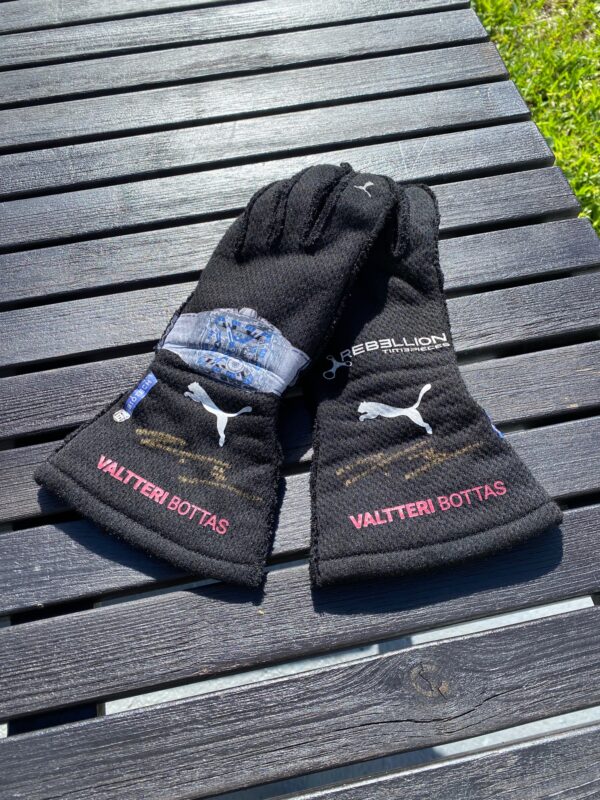 Valtteri Bottas 2023 F1 Worn PUMA Miami gloves memorabilia