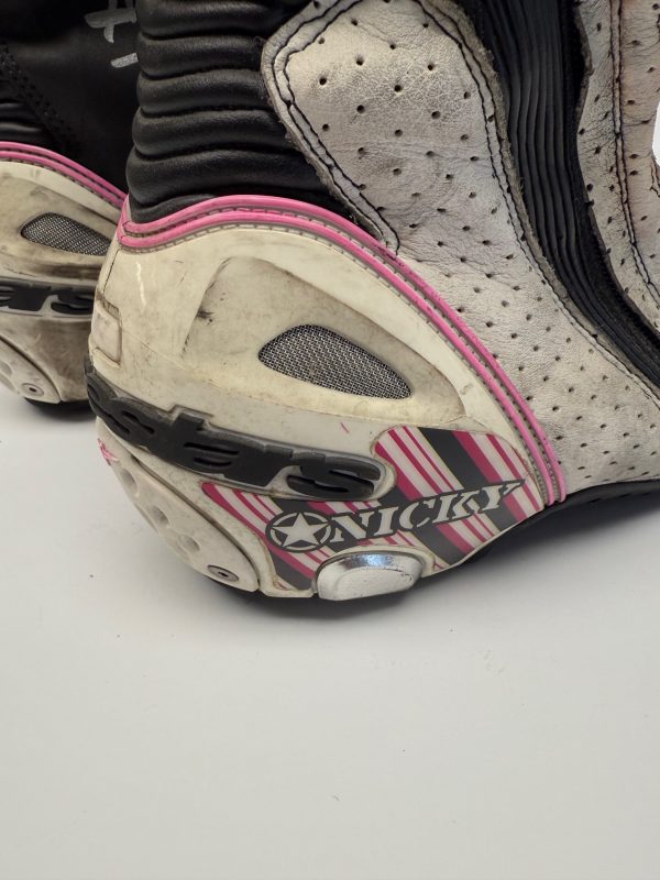 Nicky Hayden 2007 Worn Assen Boots - Image 3